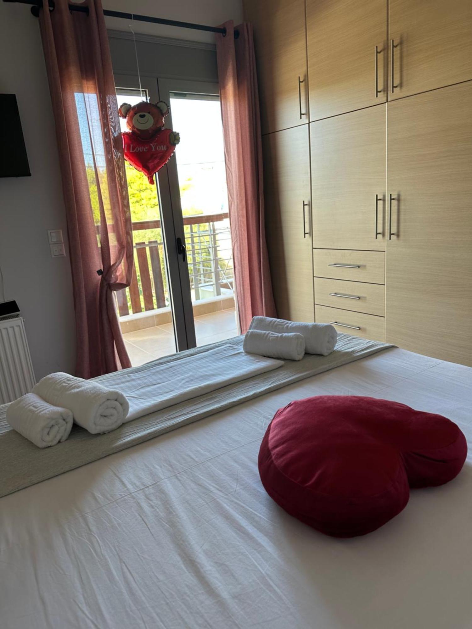 Eva'S Luxury Apartments No 4 Ártemida Kültér fotó